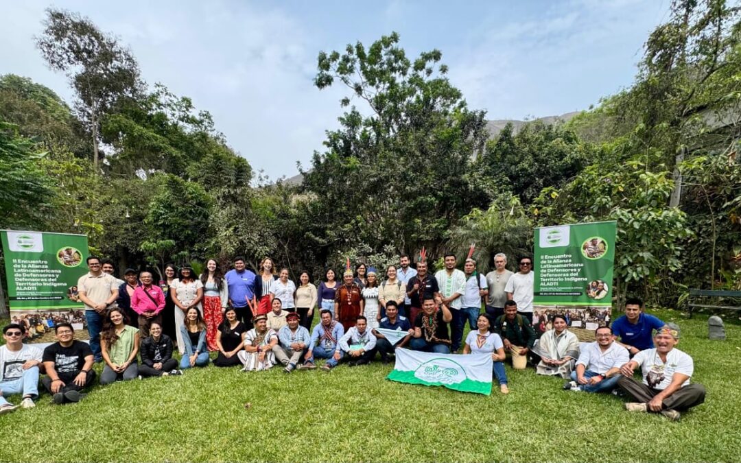 Líderes y lideresas indígenas de América Latina articulan estrategias de defensa territorial en II Encuentro de la ALADTI en Lima