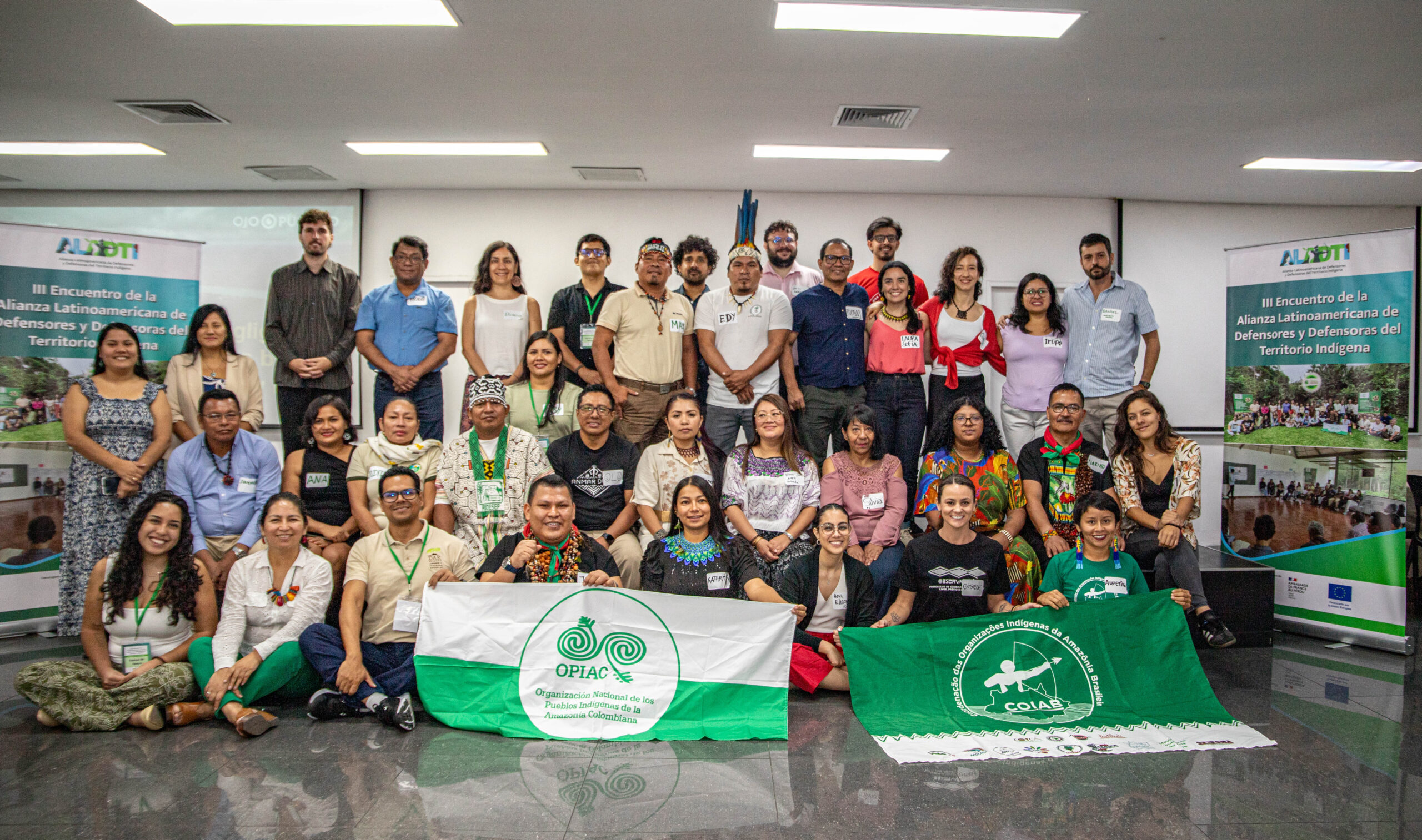 Defensores indígenas alertan sobre el avance de la criminalidad en sus territorios en América Latina